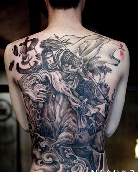 忠肝义胆，满背赵子龙创意纹身