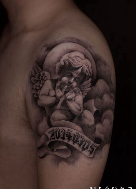 柔声密语，手臂小天使个性纹身图案