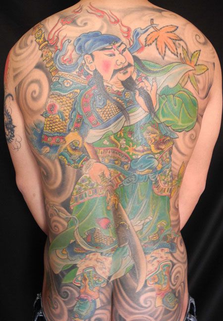 满背彩色关公纹身图案