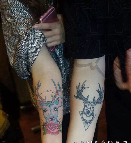 情侣手臂个性鹿纹身图案