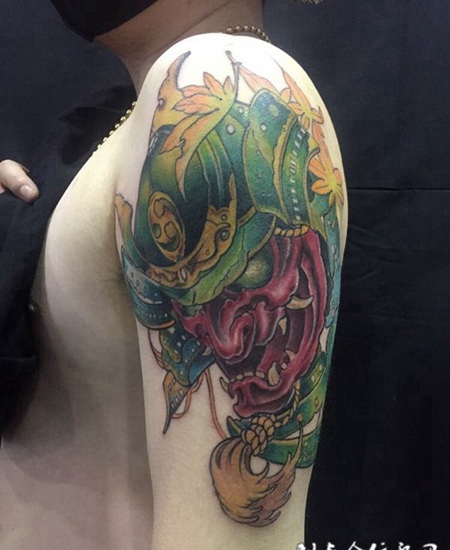 凶相毕现，手臂鬼武士彩绘纹身