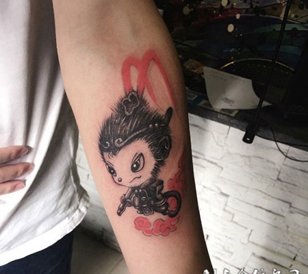 无敌筋斗云，手臂可爱Q版斗战胜佛卡通纹身