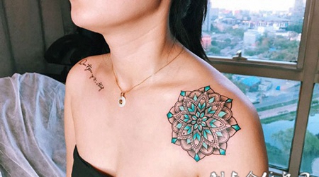 轮回运转，披肩曼陀罗图腾纹身