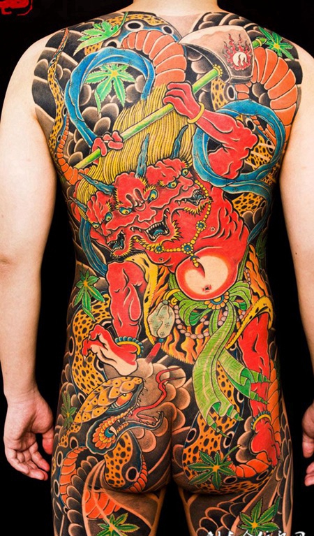 传统山鬼满背纹身