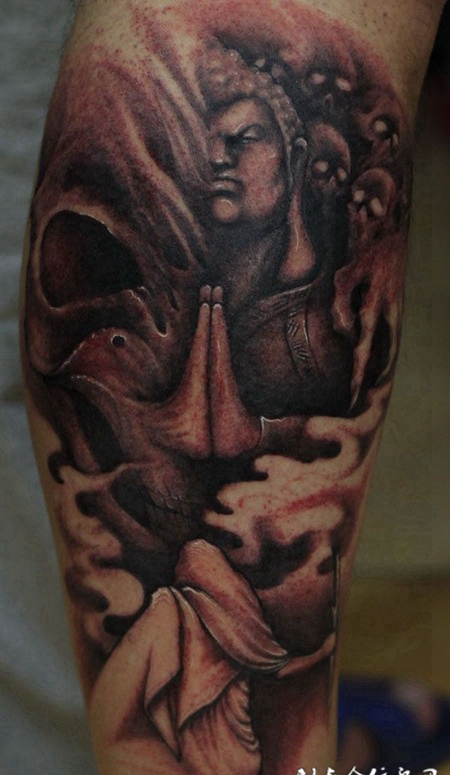 小臂上的佛魔参半纹身