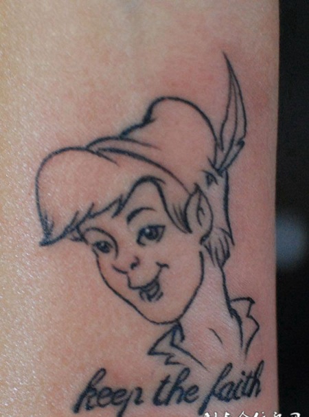 卡通人物皮特潘纹身