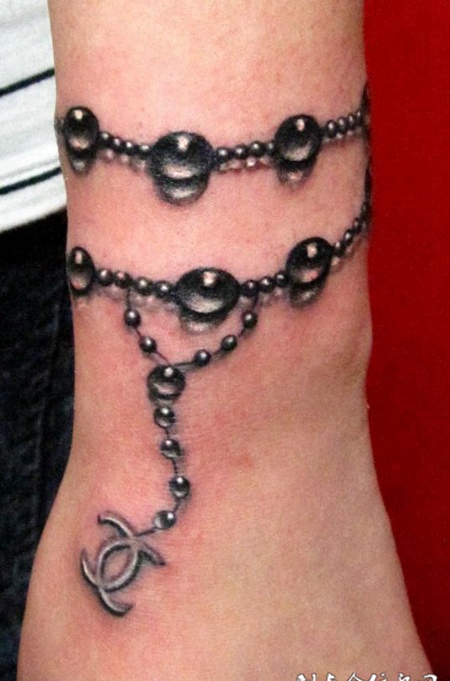 香奈儿脚链纹身