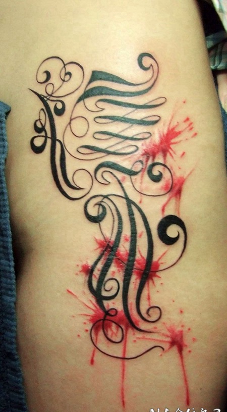 写意线条凤凰纹身