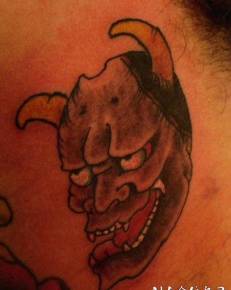 胳膊纹身：般若