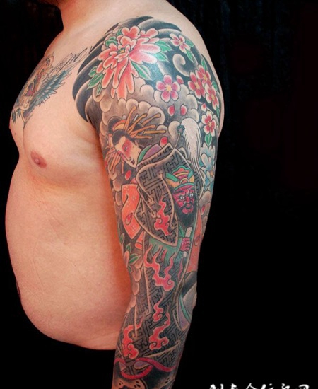 花臂纹身：日本侍女