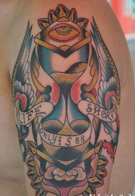 NEWSCHOOL漏斗纹身