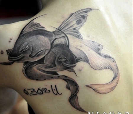 插画抽象金鱼纹身