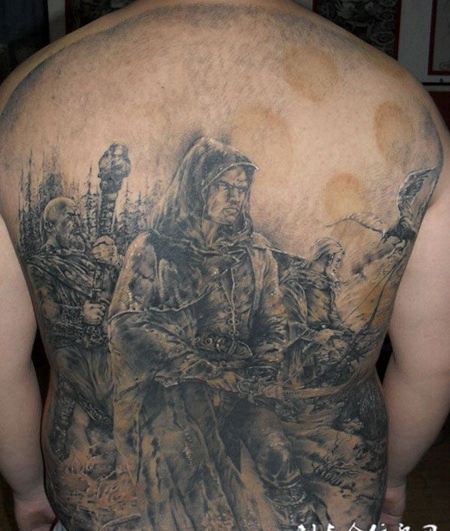 满背猎人纹身