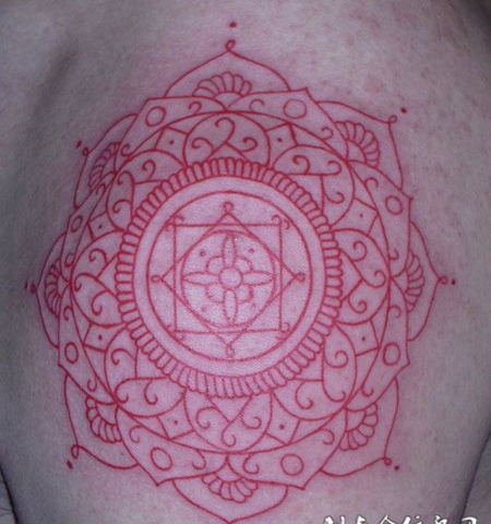 图腾民族风莲花纹身