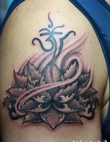 梵音袅袅莲花台纹身