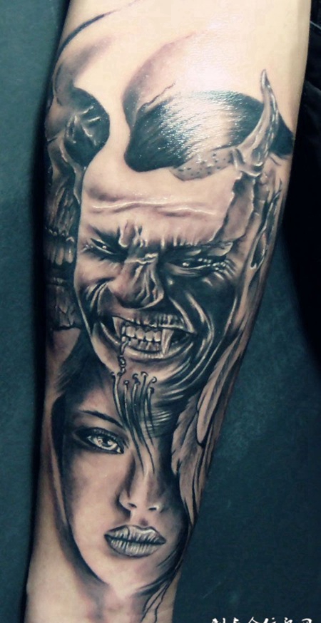 魔鬼美女纹身