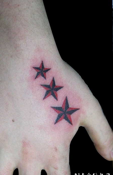 五角星纹身