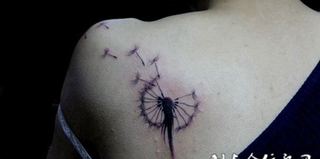 随风飘扬的蒲公英纹身