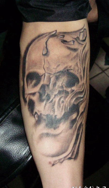 小腿上的骷髅纹身