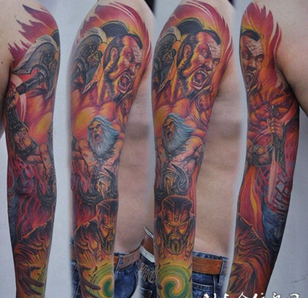 花臂斧头战士纹身