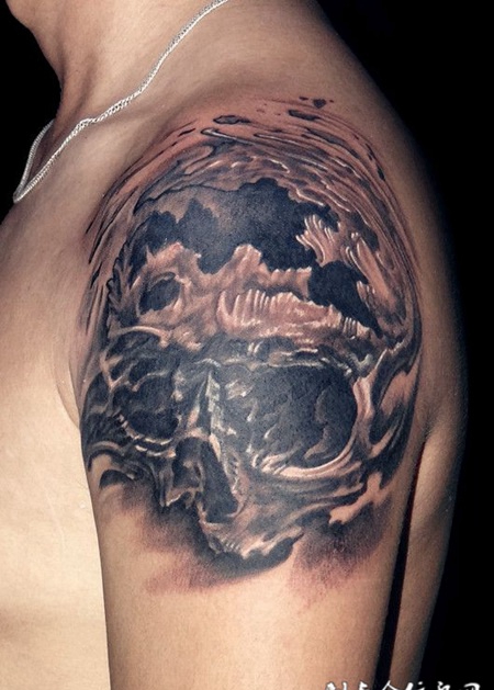 风化了的骷髅纹身