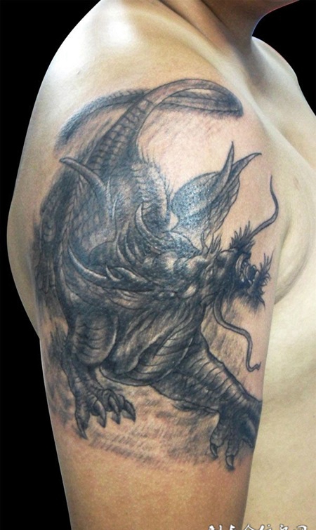 龙头麒麟神纹身
