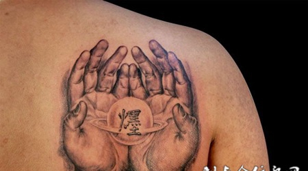 手中的湮纹身
