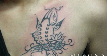 胸前鲤鱼纹身
