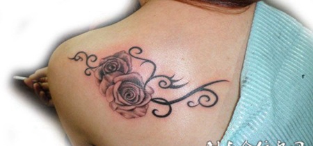 玫瑰花藤纹身