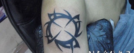 胳膊上的风车纹身