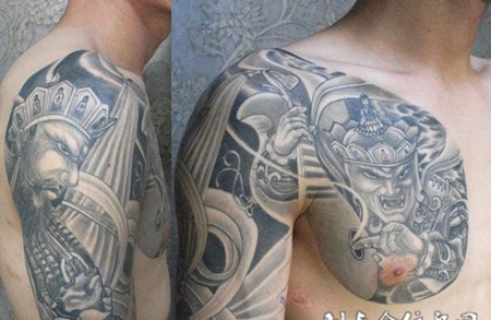 半胛四大天王纹身