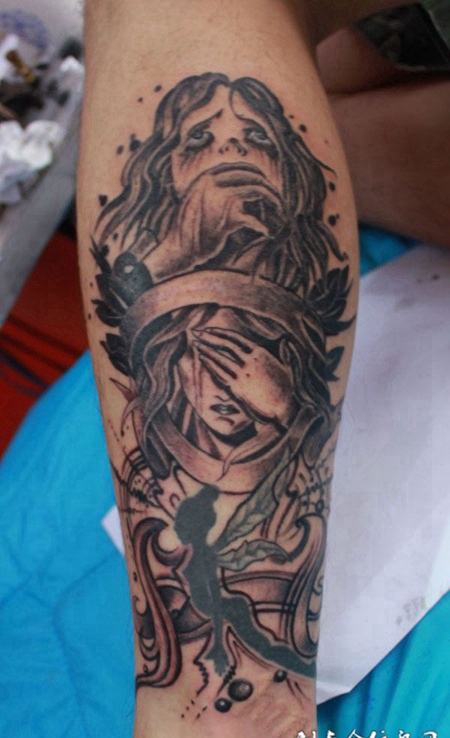 胳膊上的美女精灵纹身