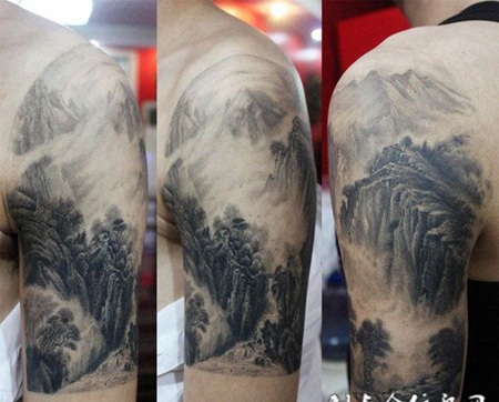 胳膊上的群山纹身