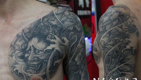 半胛般若牡丹纹身