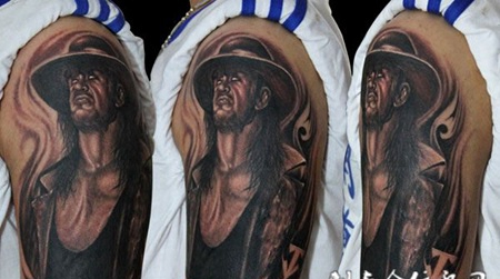 胳膊上的牛仔纹身