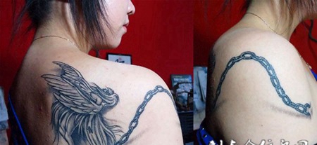 后背上被束缚的天使纹身