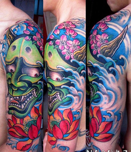 大臂般若莲花纹身