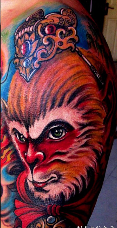 大臂上的孙悟空纹身