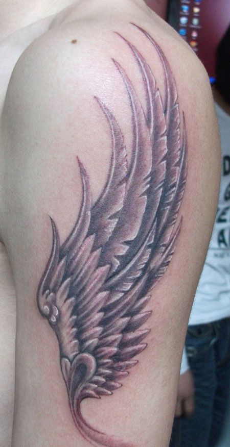 手臂天使的翅膀纹身图案