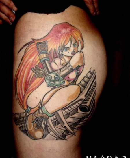 臀部机械美女纹身