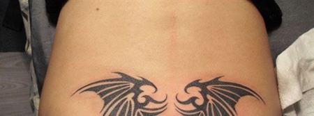 腰部后的恶魔翅膀图腾纹身图案