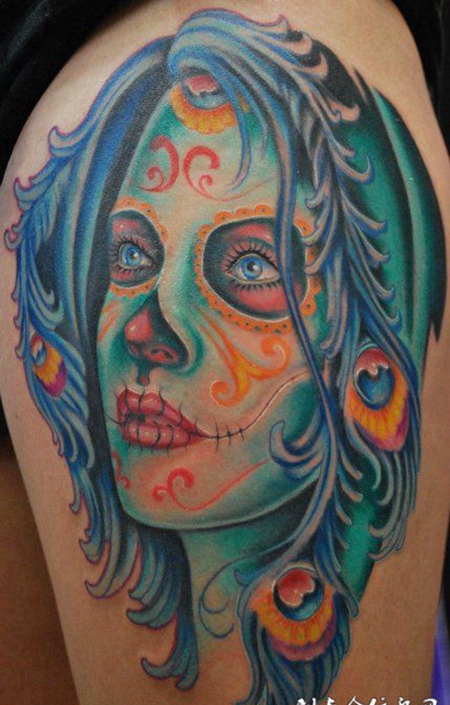 大腿上的骷髅美女纹身