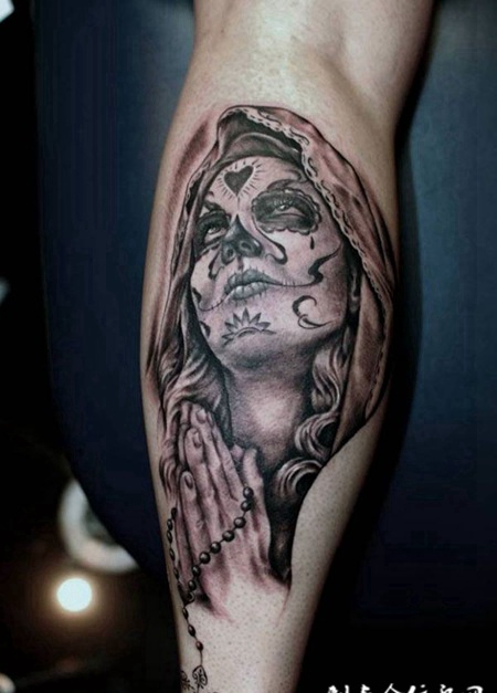 小臂上的死亡女孩纹身