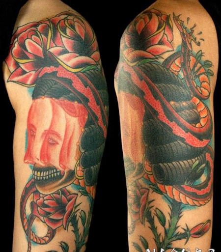 大臂艺妓玫瑰纹身