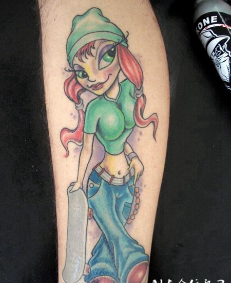 小腿sd卡通娃娃纹身图案