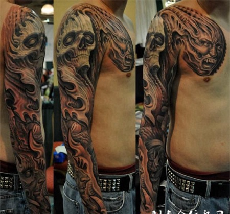 半胛骷髅与恶魔纹身图案