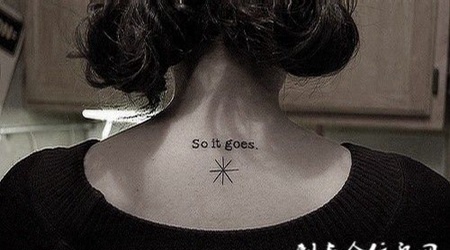 脖子后的英文纹身图案