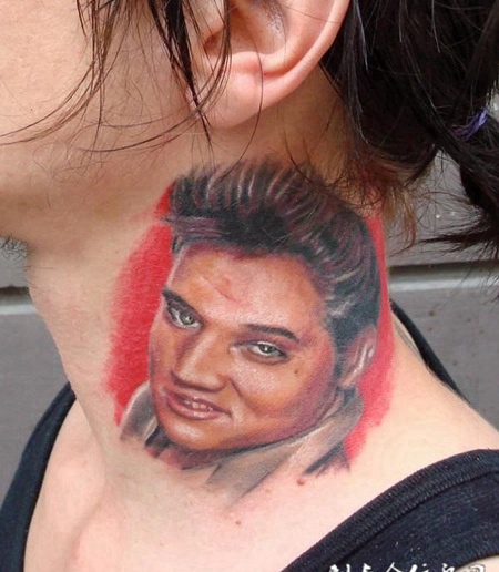 脖子上的帅哥纹身图案