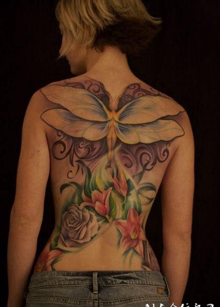 满背精灵花朵纹身图案