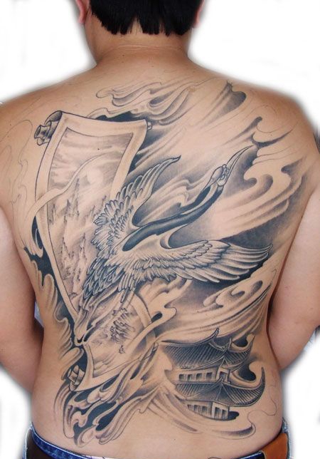 满背仙鹤纹身图案